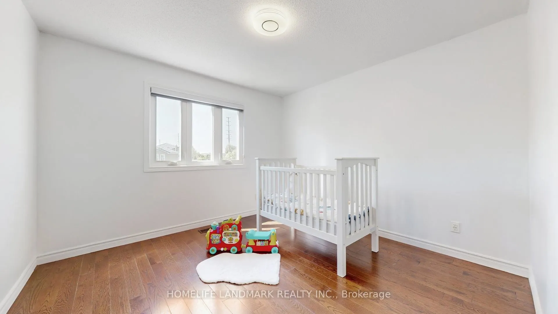 373 Kingsbridge Garden Circle