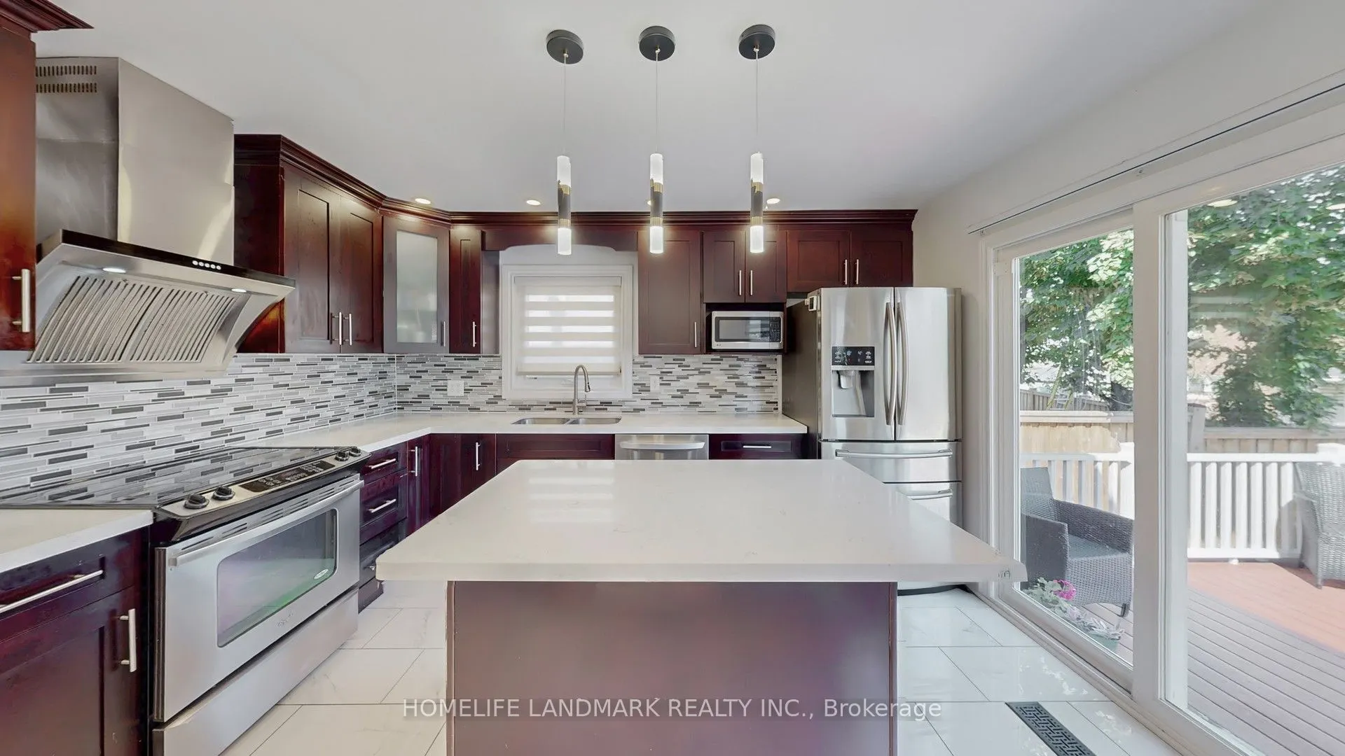373 Kingsbridge Garden Circle