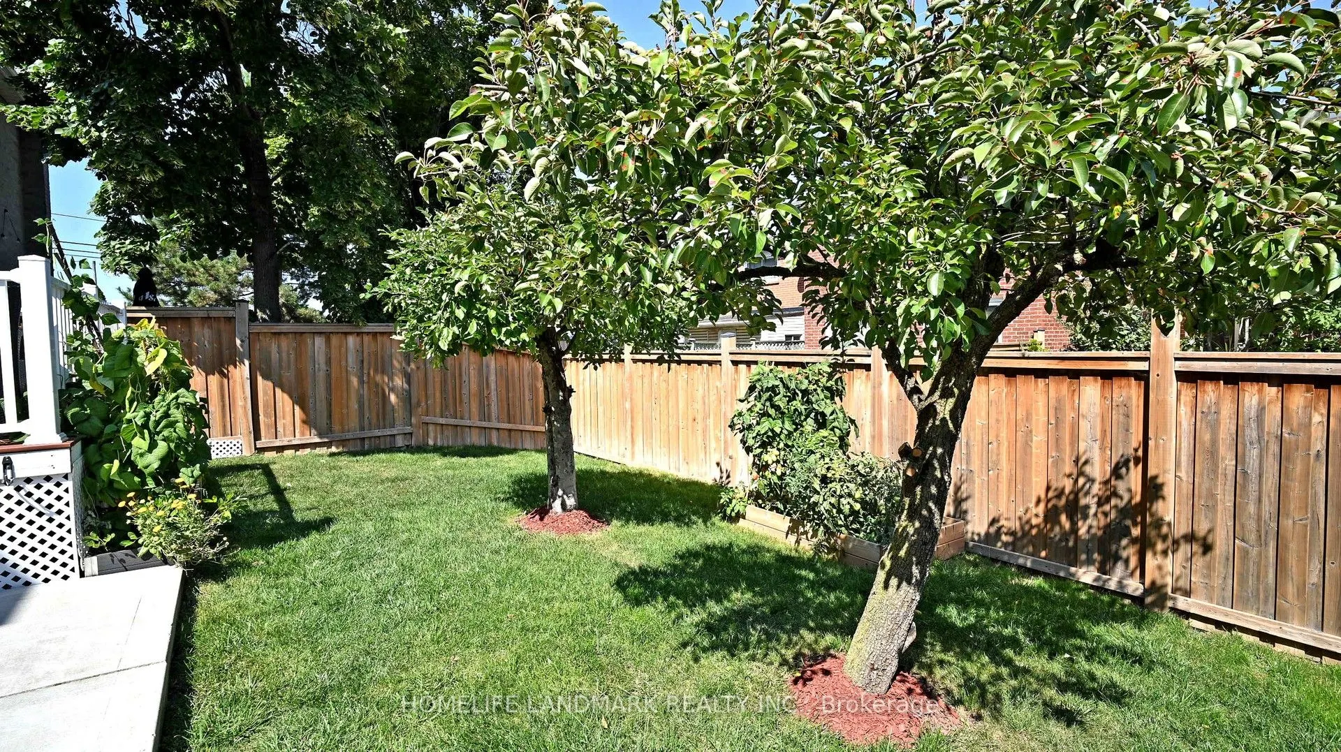 373 Kingsbridge Garden Circle