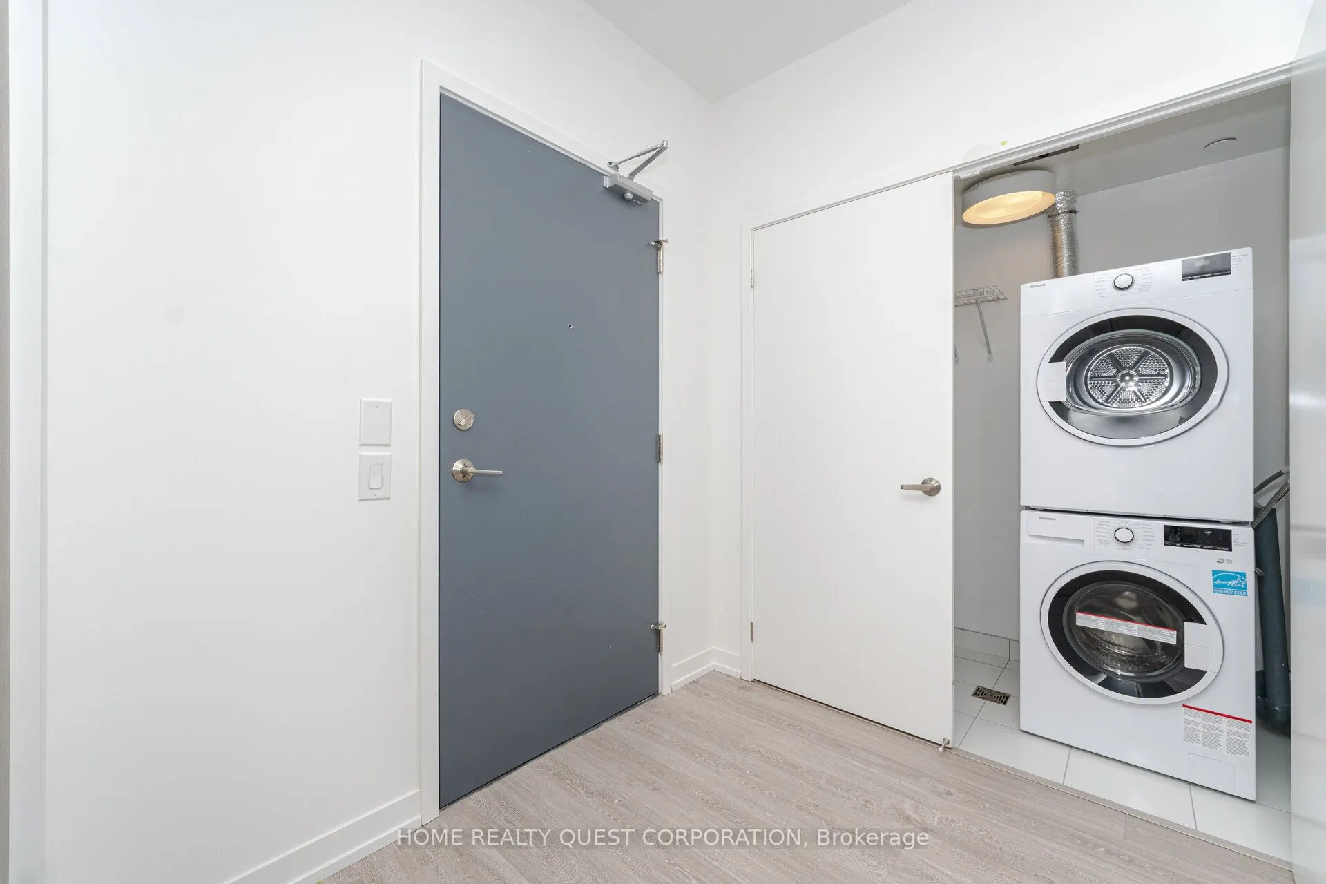 2485 Eglinton Avenue W, #1510