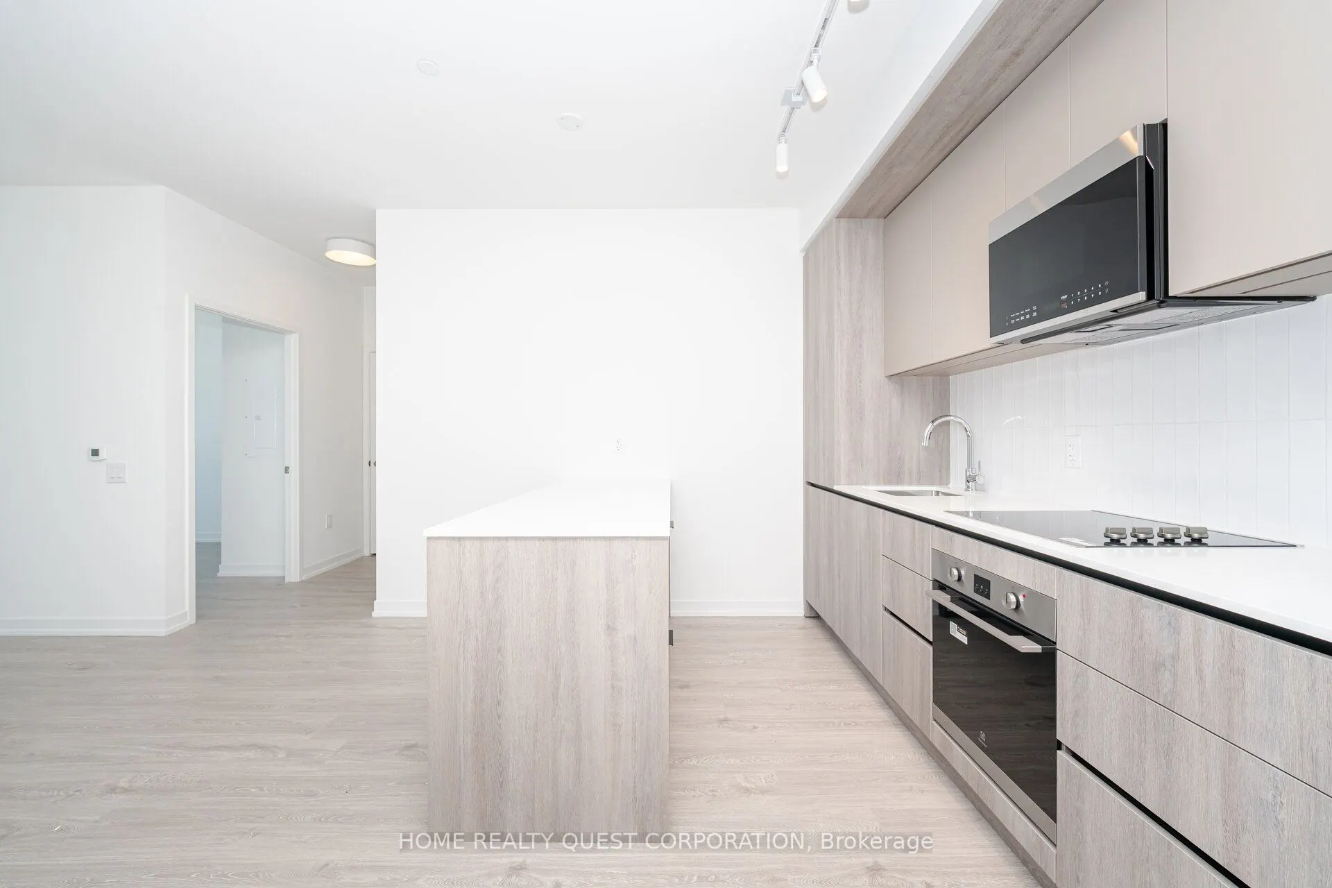 2485 Eglinton Avenue W, #1510