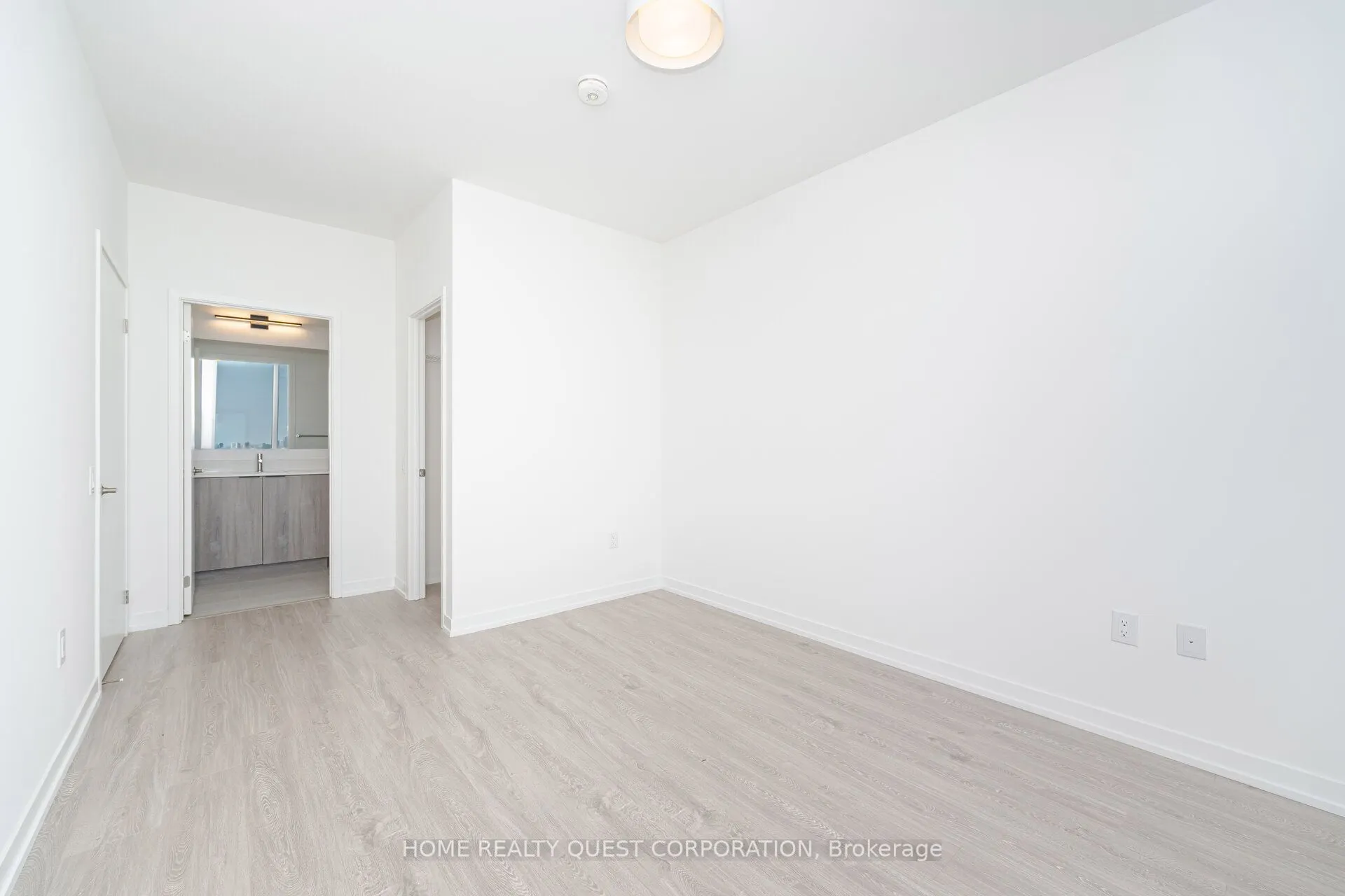 2485 Eglinton Avenue W, #1510