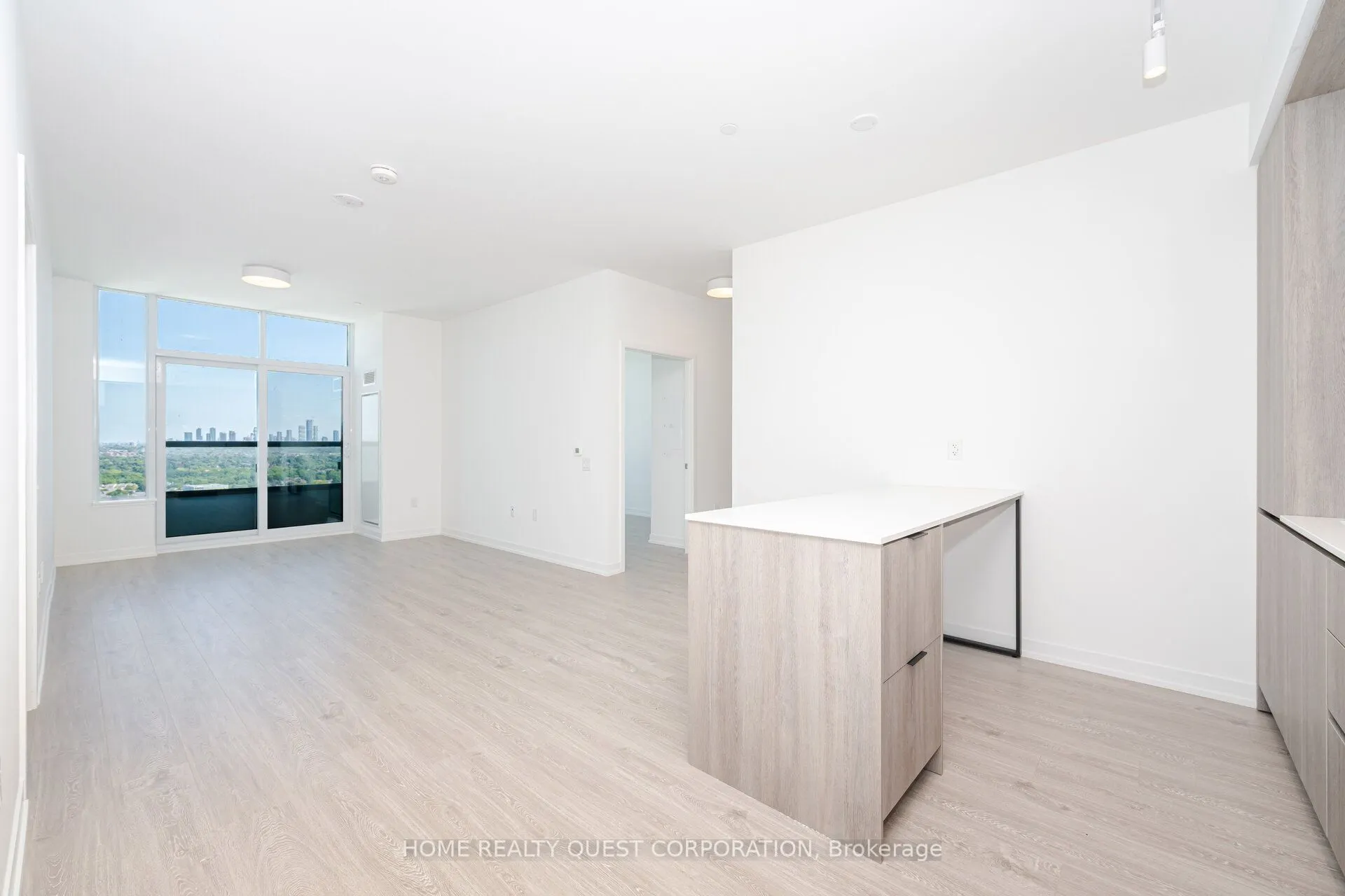 2485 Eglinton Avenue W, #1510