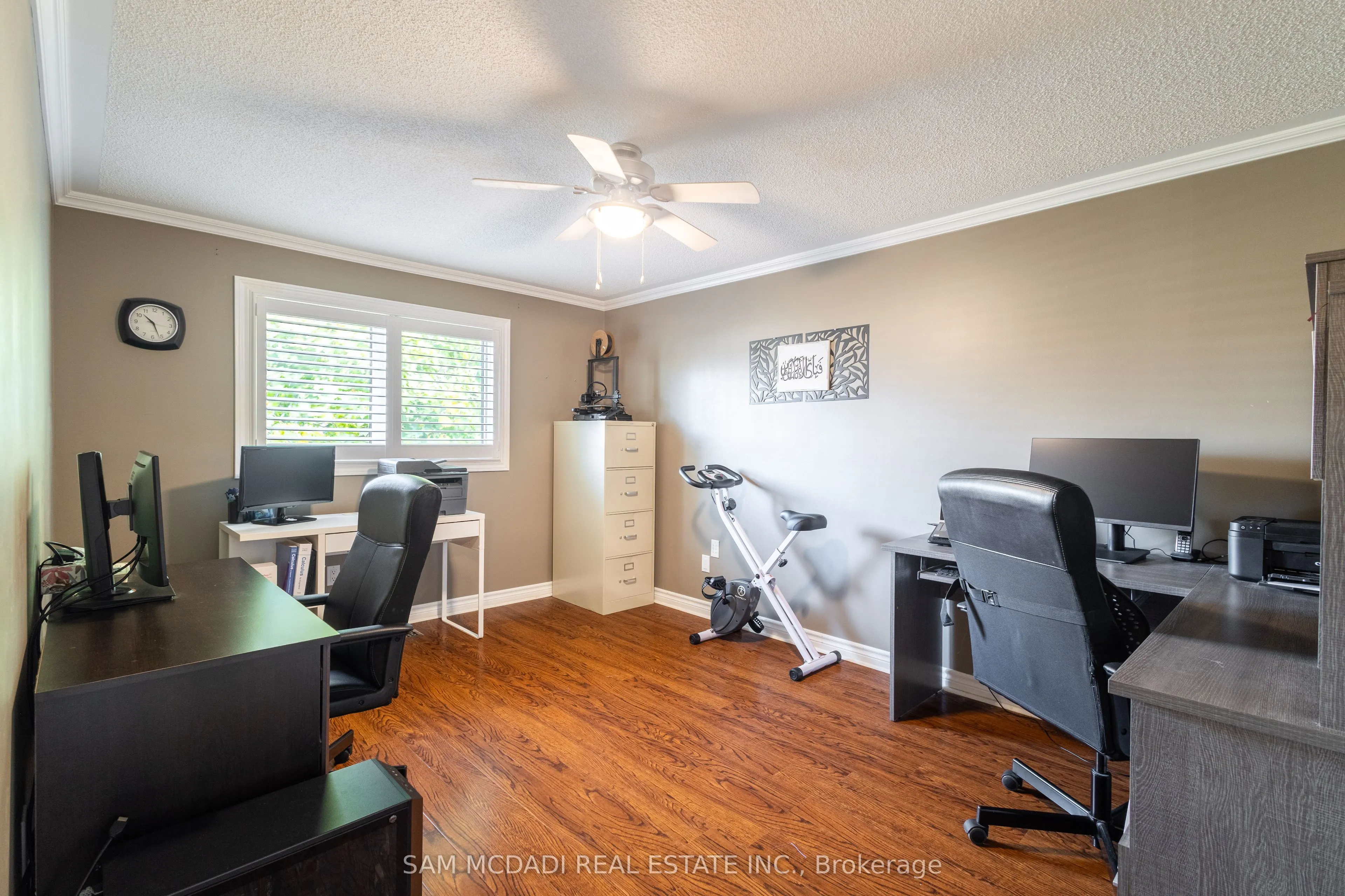 3183 Valcourt Crescent