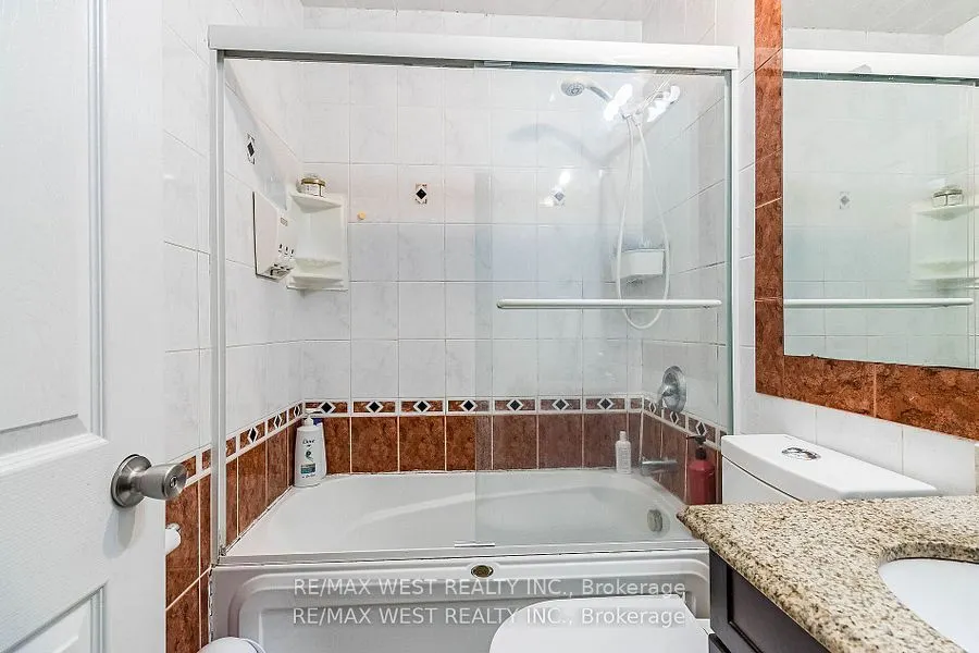 24 Clarion Road, #Main
