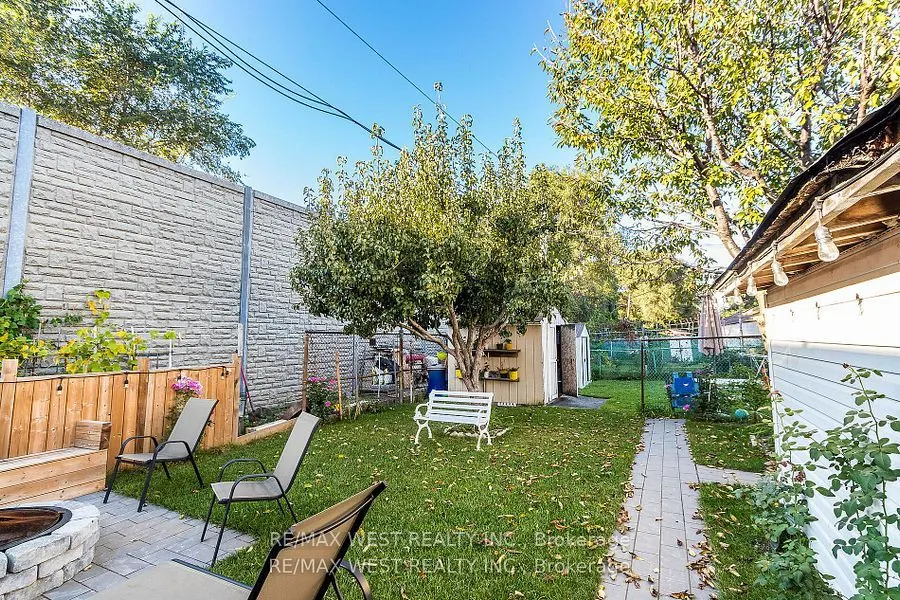 24 Clarion Road, #Main