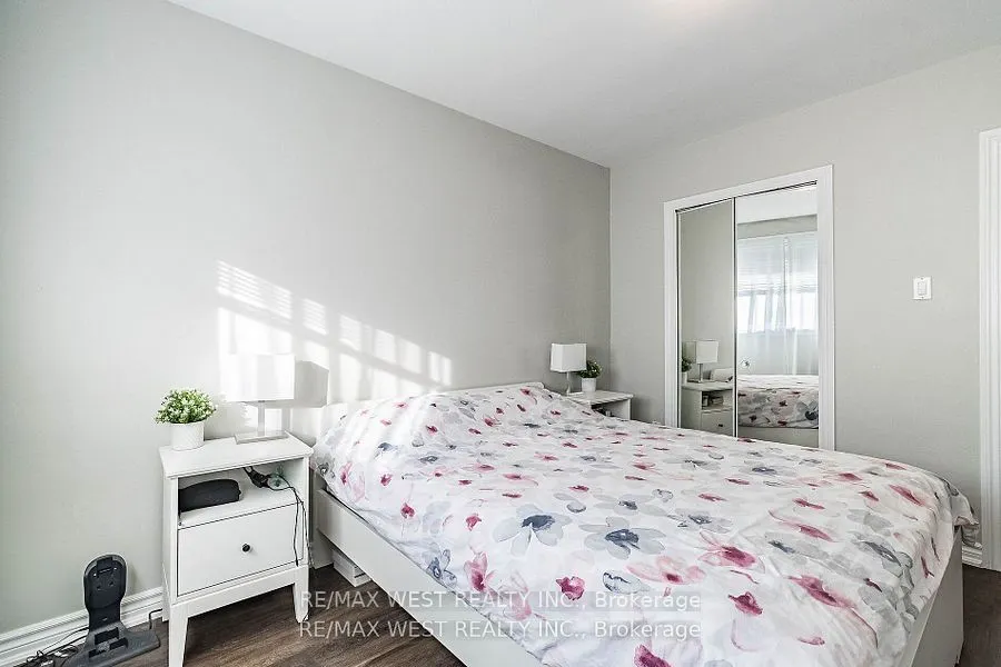 24 Clarion Road, #Main