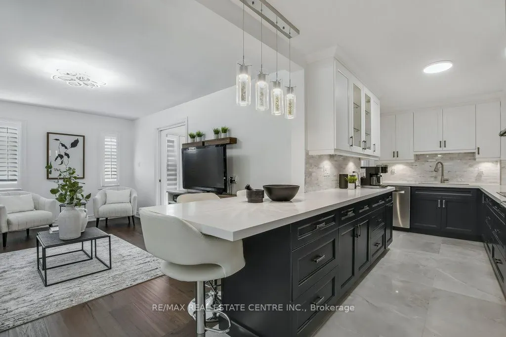 5480 Glen Erin Drive, #68