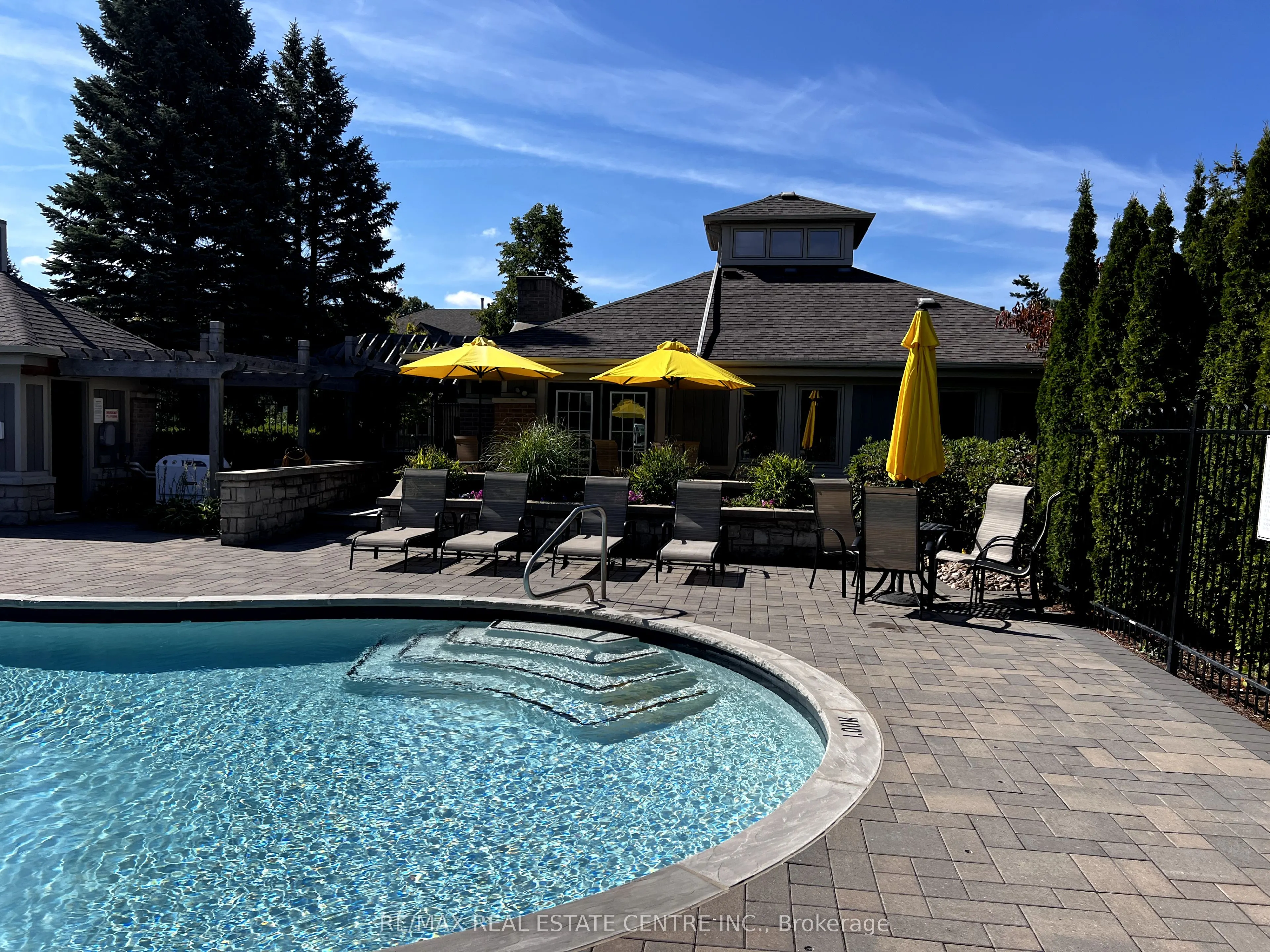 5480 Glen Erin Drive, #68