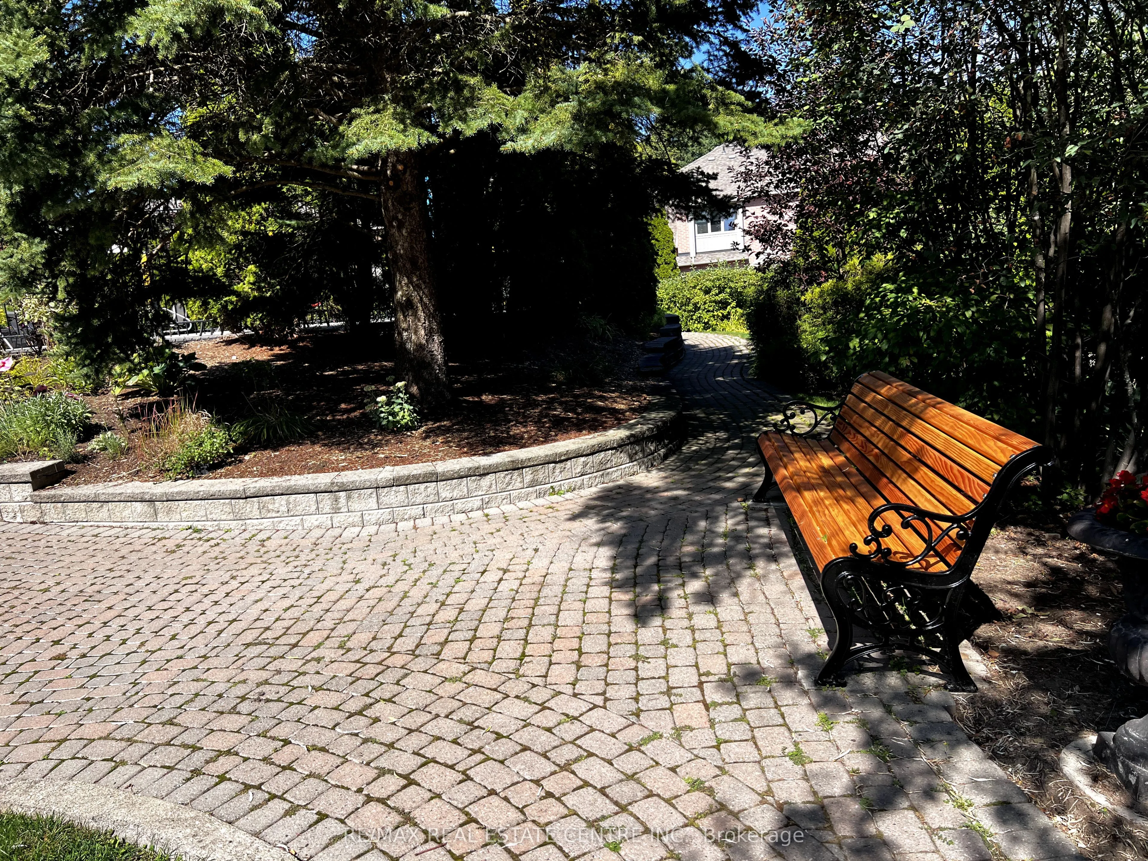 5480 Glen Erin Drive, #68