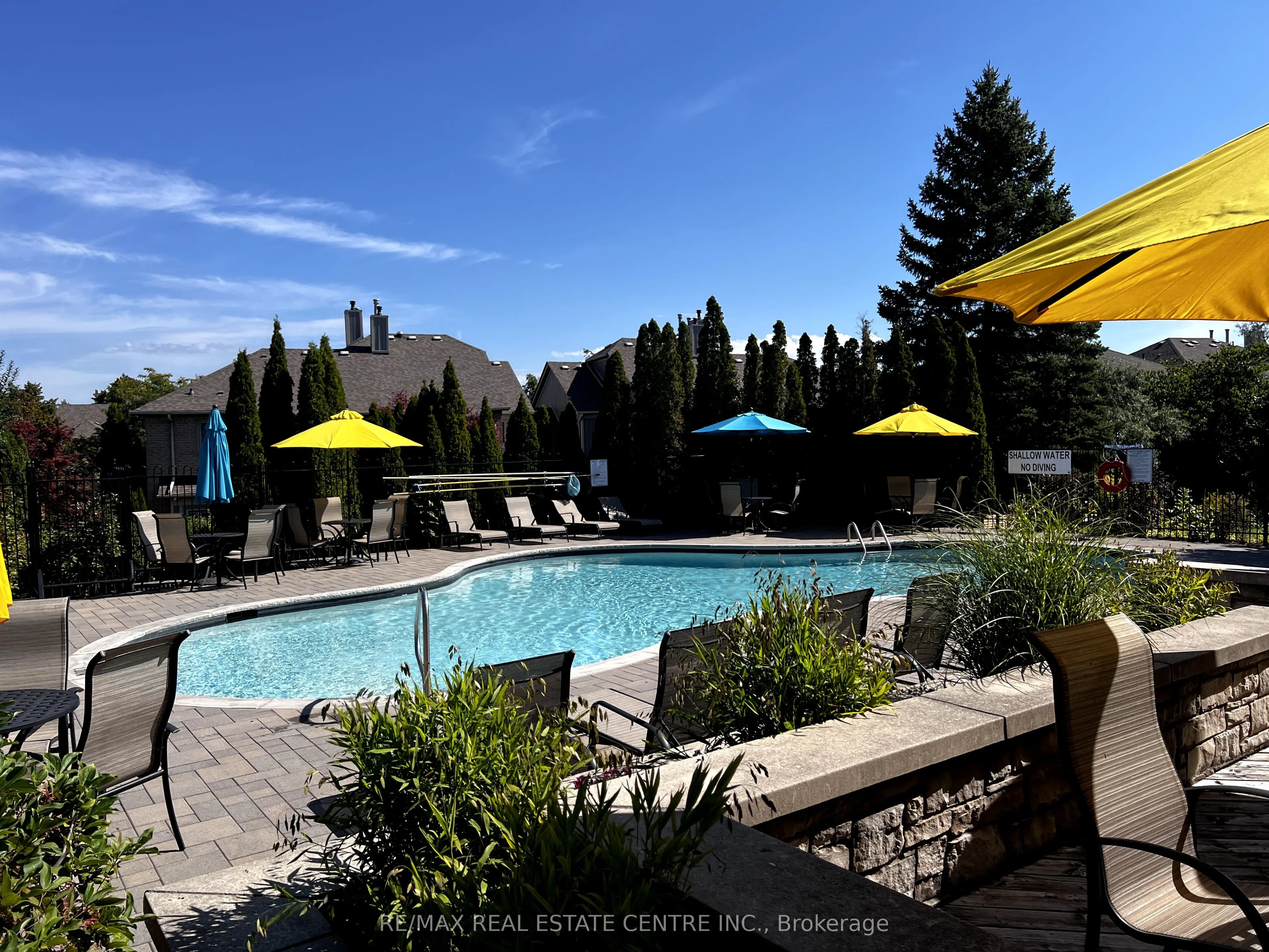 5480 Glen Erin Drive, #68