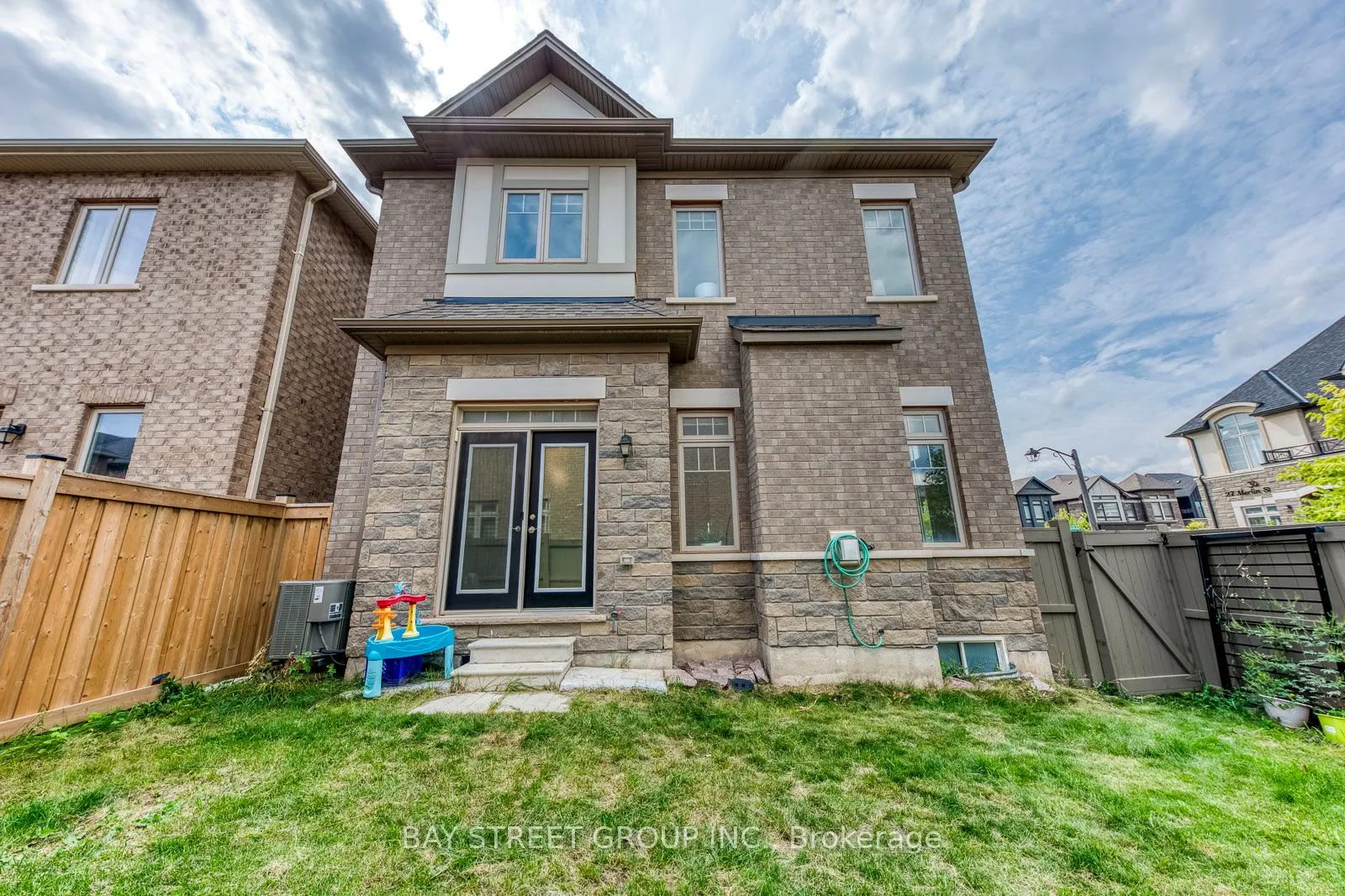 26 Merlin Street