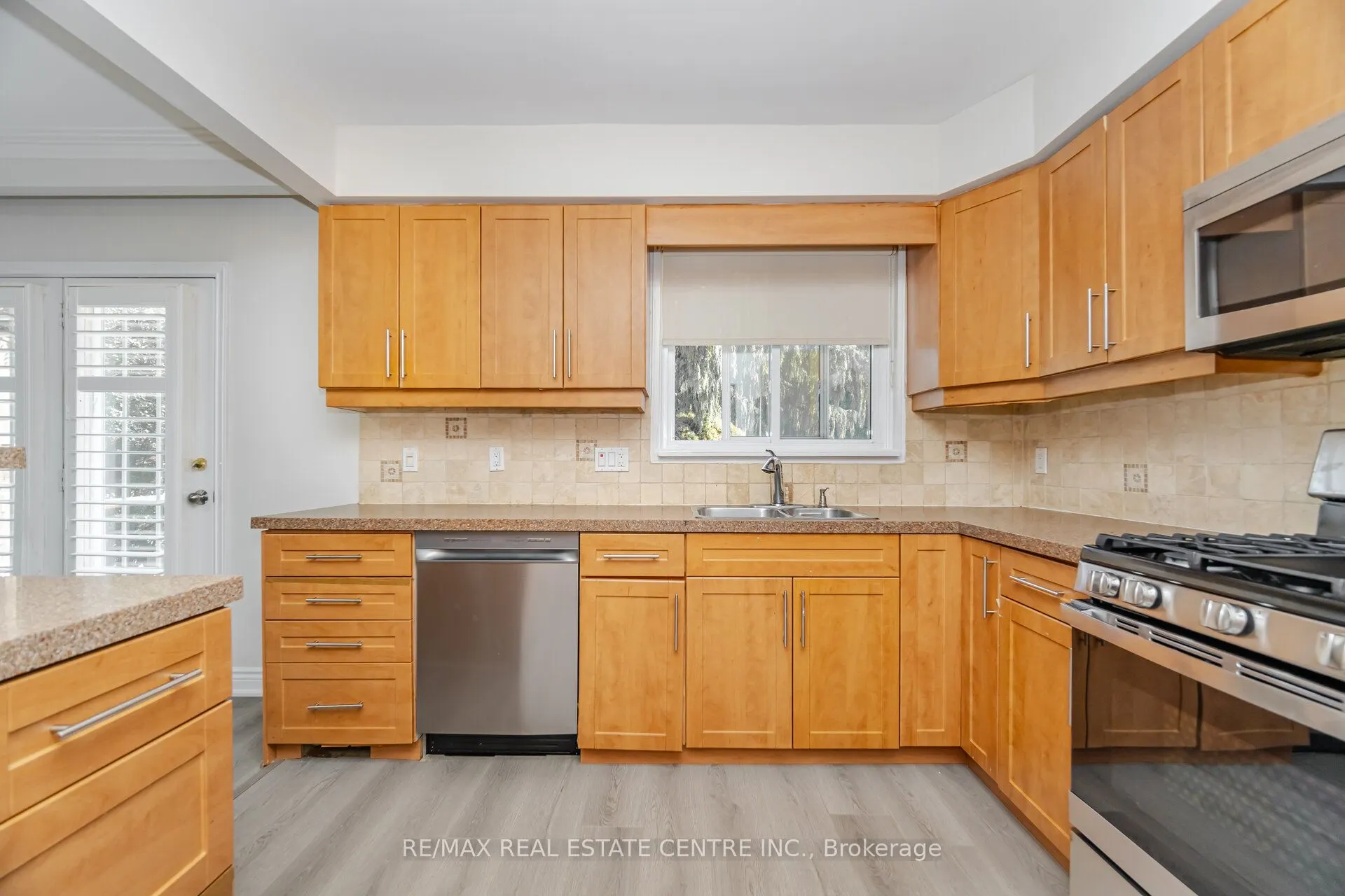 525 SWANN Drive