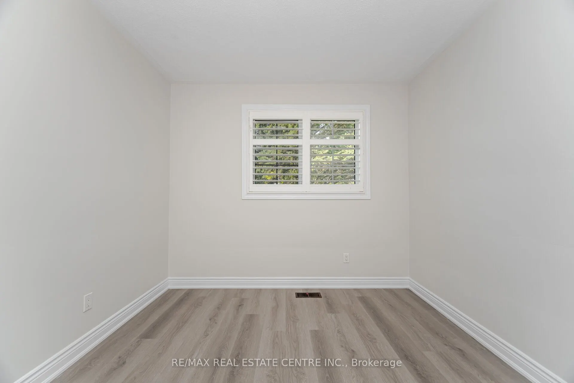 525 SWANN Drive
