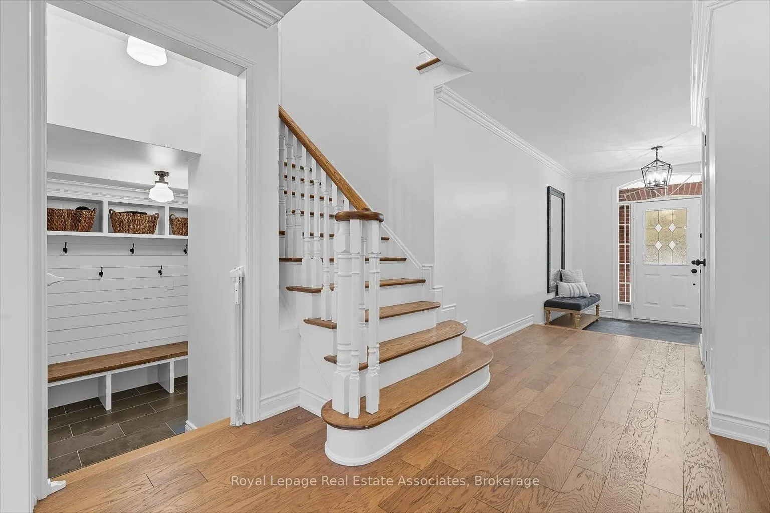47A Oakwood Avenue N