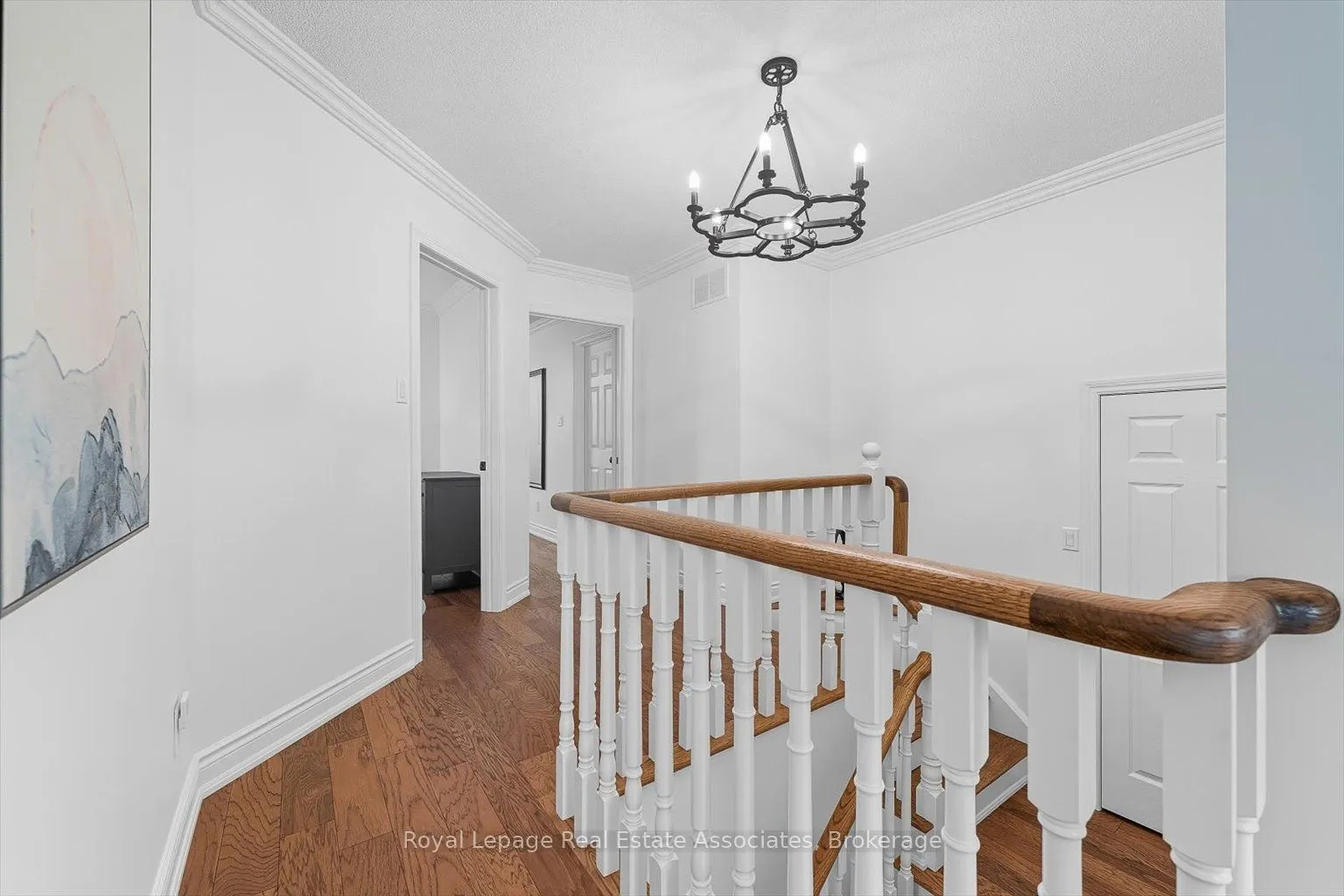 47A Oakwood Avenue N