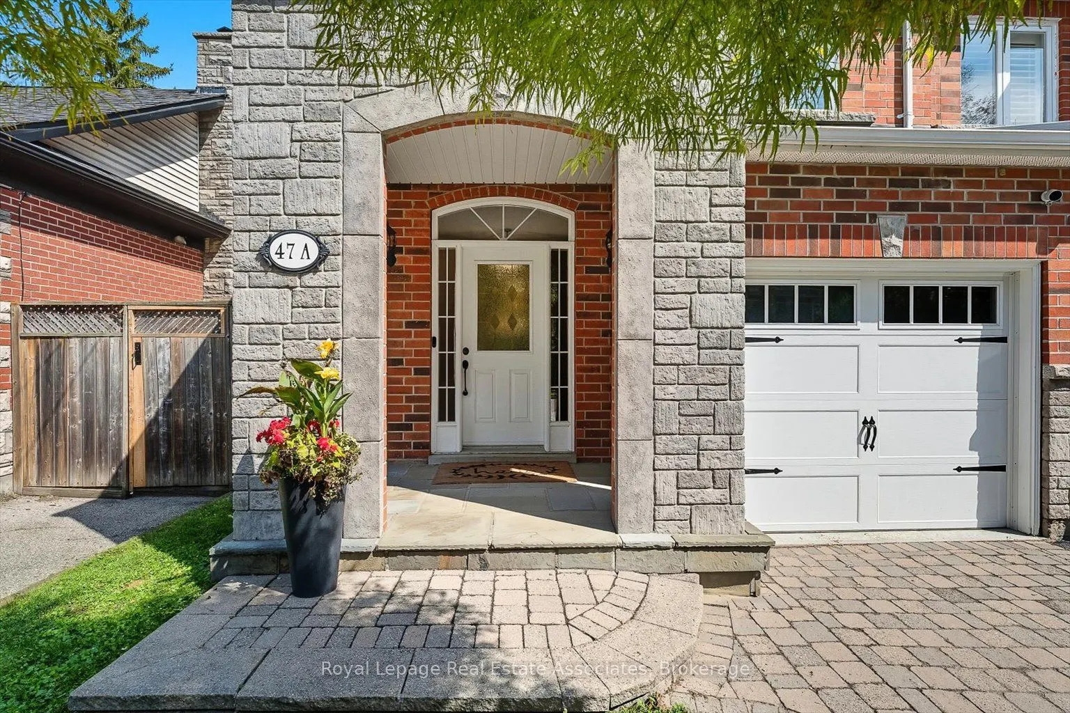 47A Oakwood Avenue N