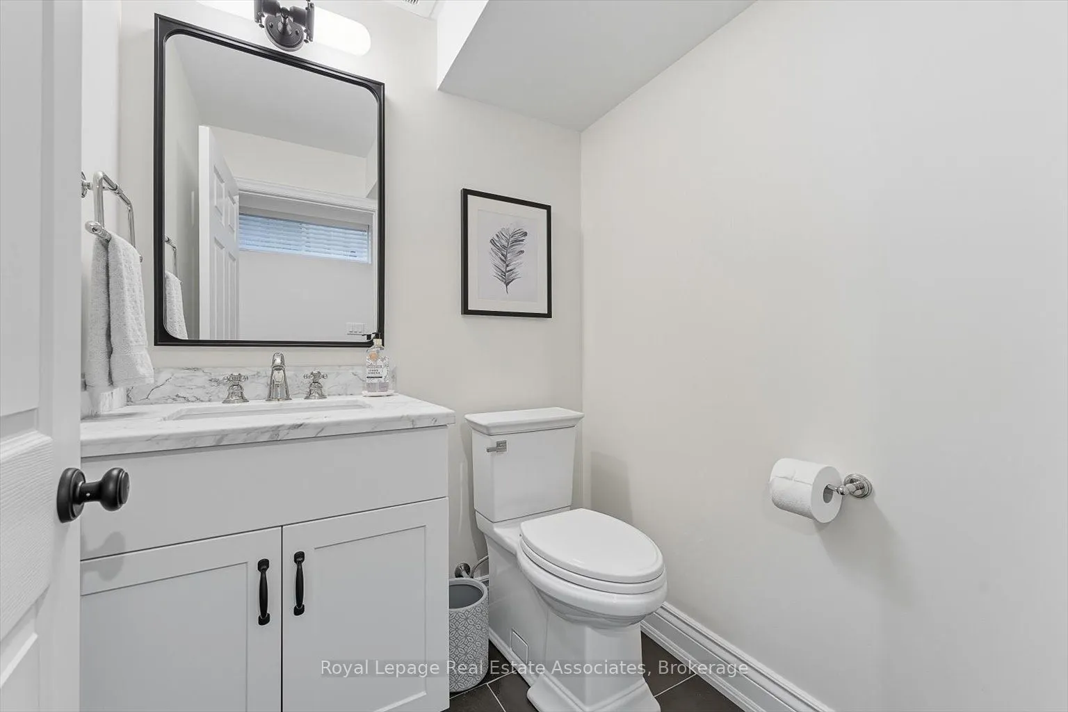 47A Oakwood Avenue N