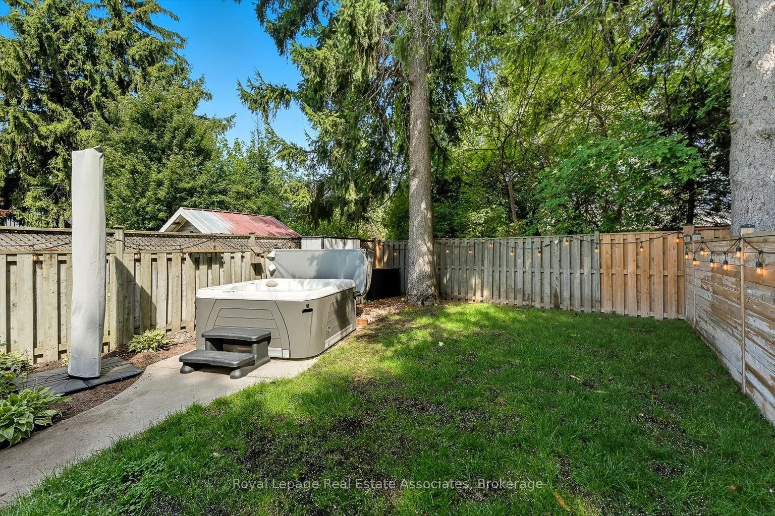 47A Oakwood Avenue N