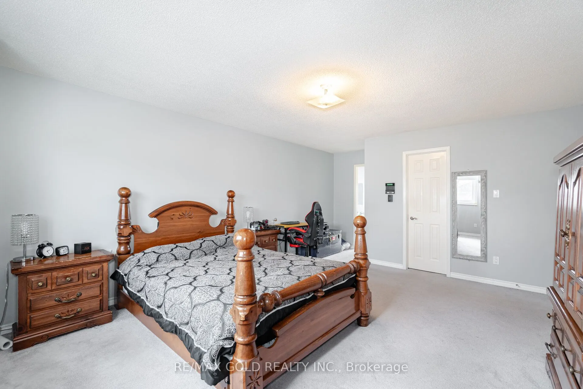 29 Brydon Crescent