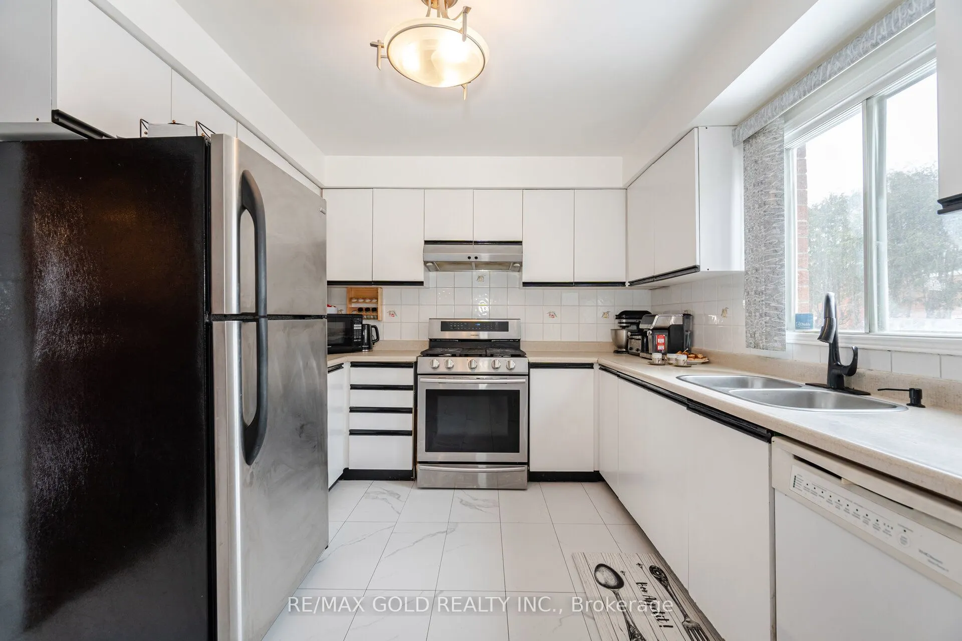 29 Brydon Crescent