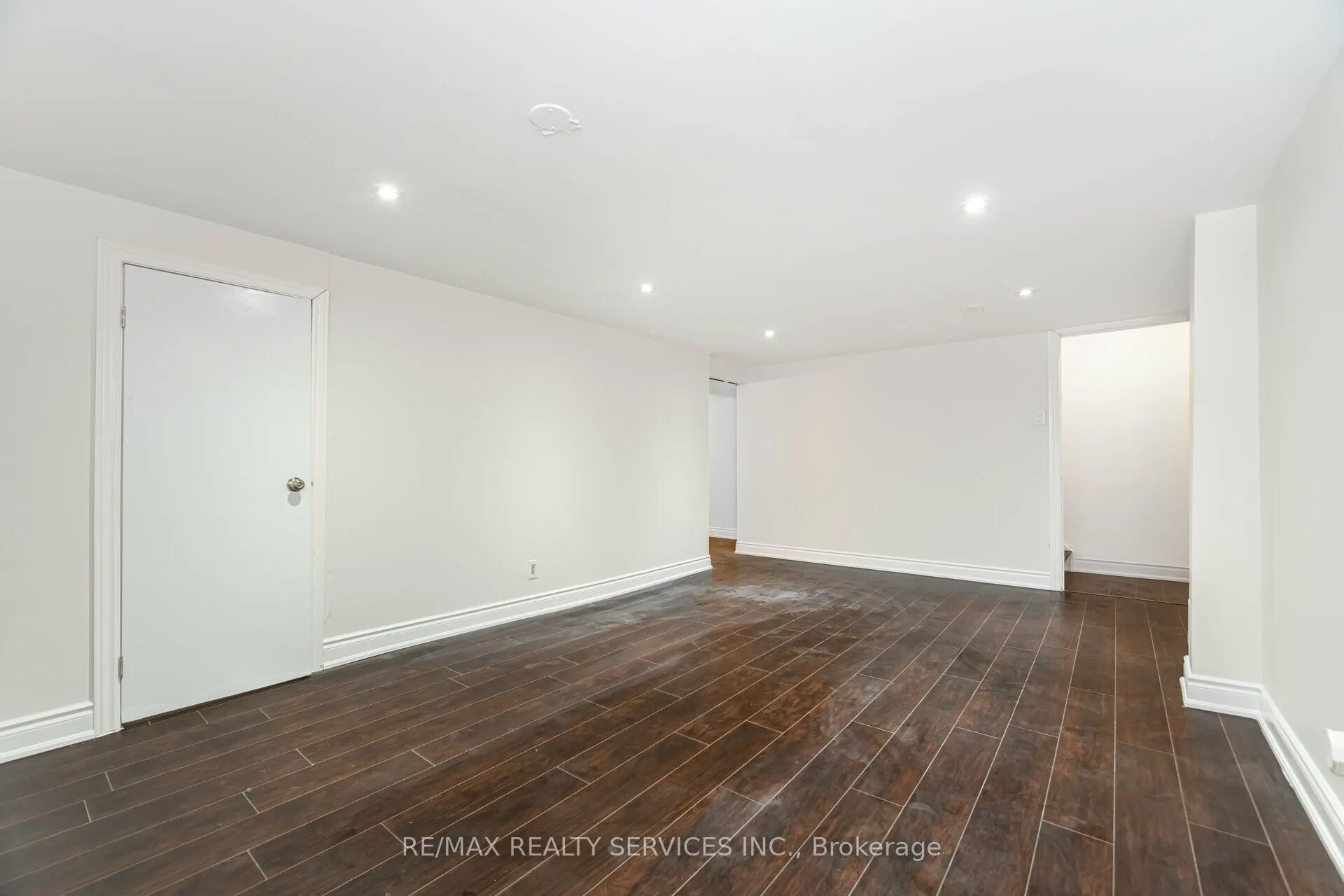 41 Town House Crescent, #119