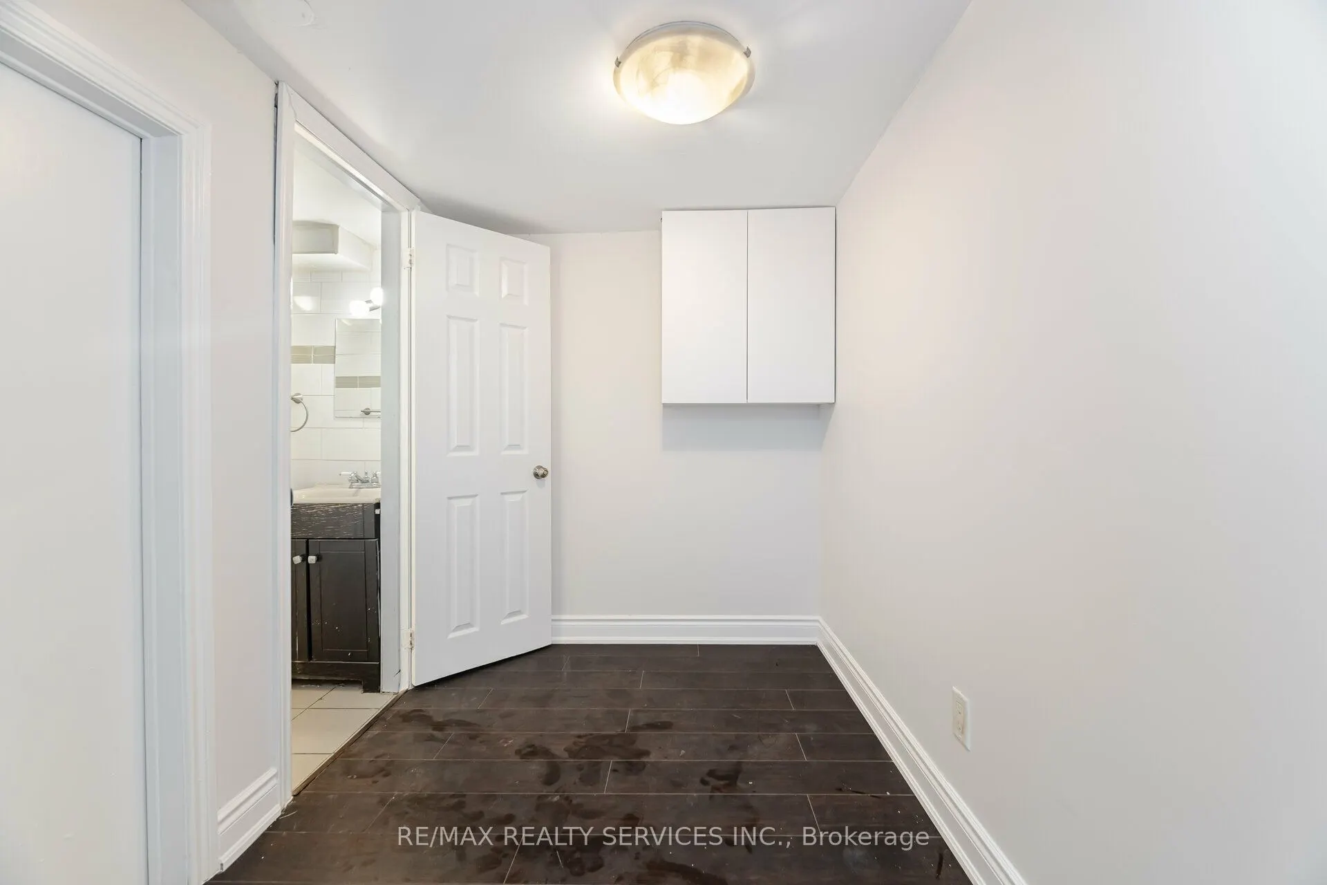 41 Town House Crescent, #119