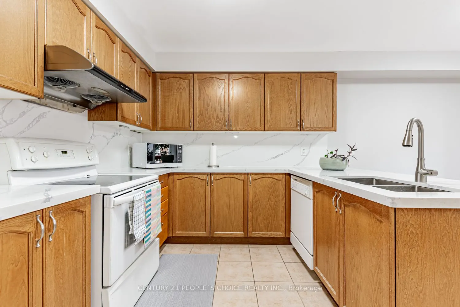 27 West Dean Park Drive, #5