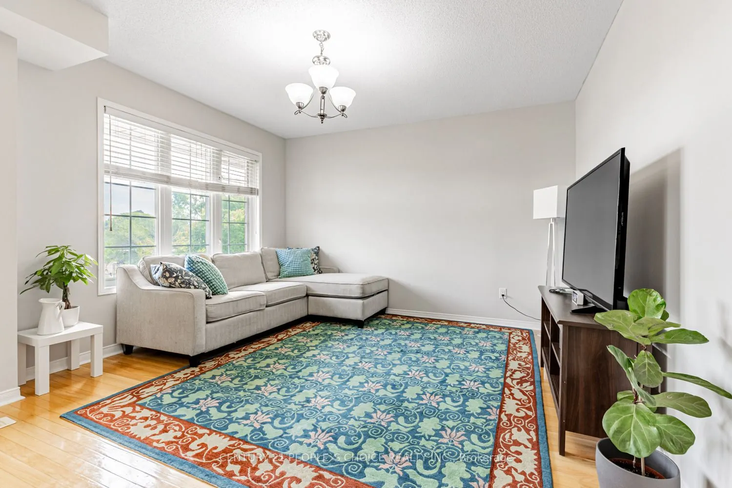 27 West Dean Park Drive, #5