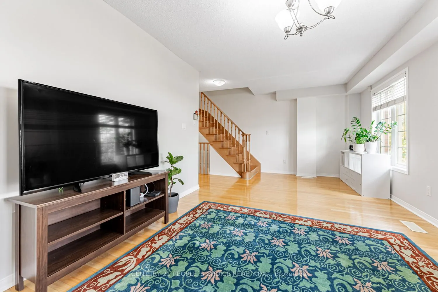 27 West Dean Park Drive, #5