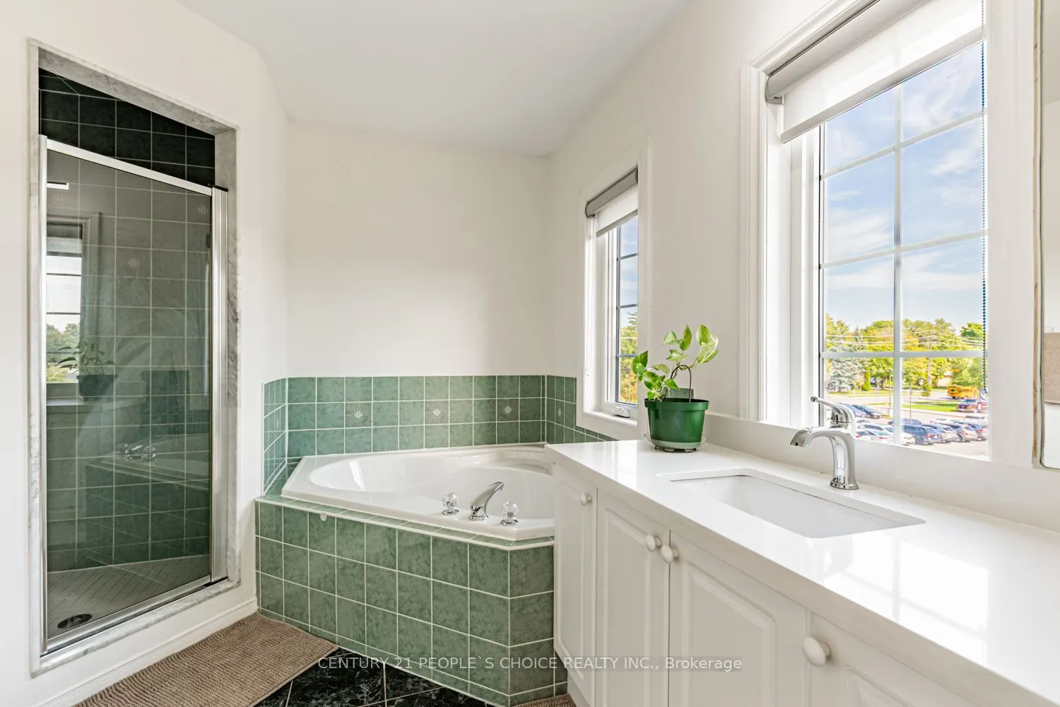 27 West Dean Park Drive, #5