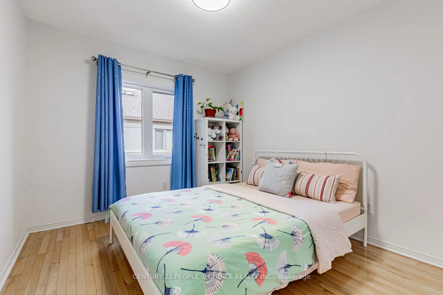 27 West Dean Park Drive, #5