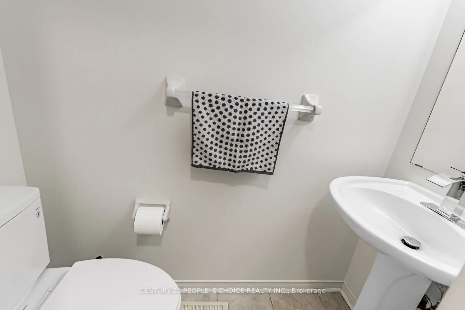 27 West Dean Park Drive, #5