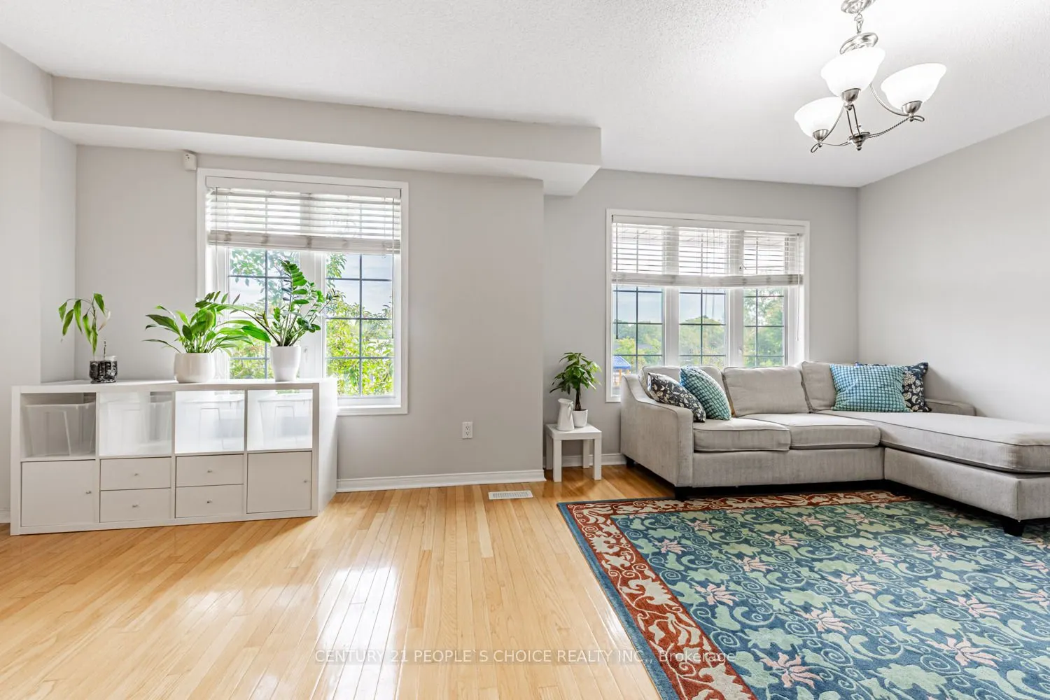 27 West Dean Park Drive, #5
