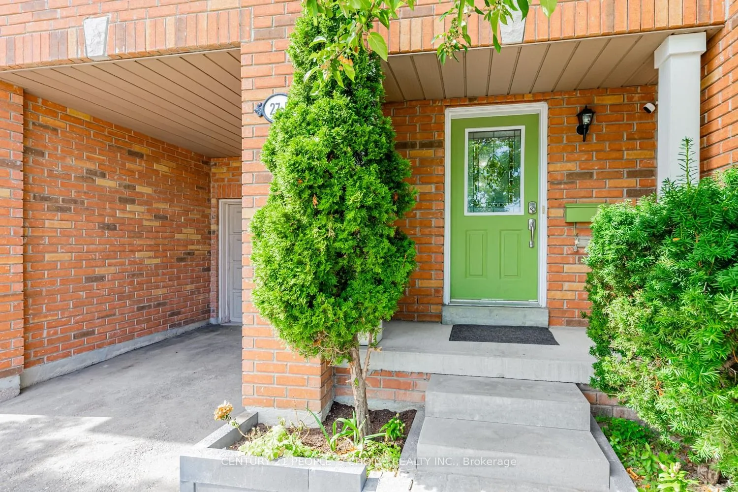 27 West Dean Park Drive, #5