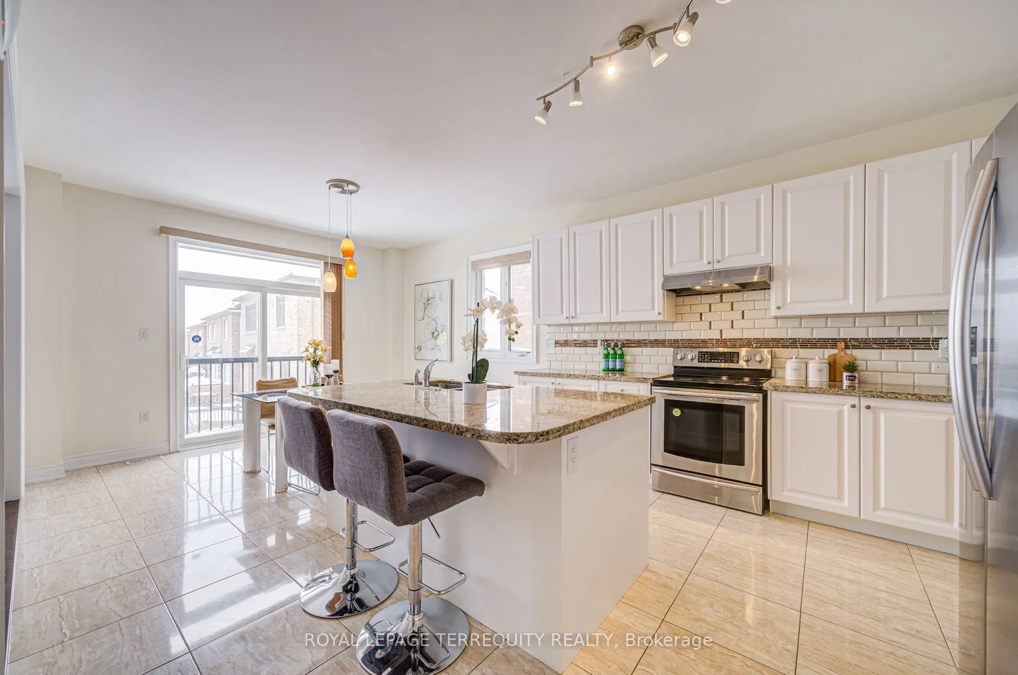 32 Mistyglen Crescent