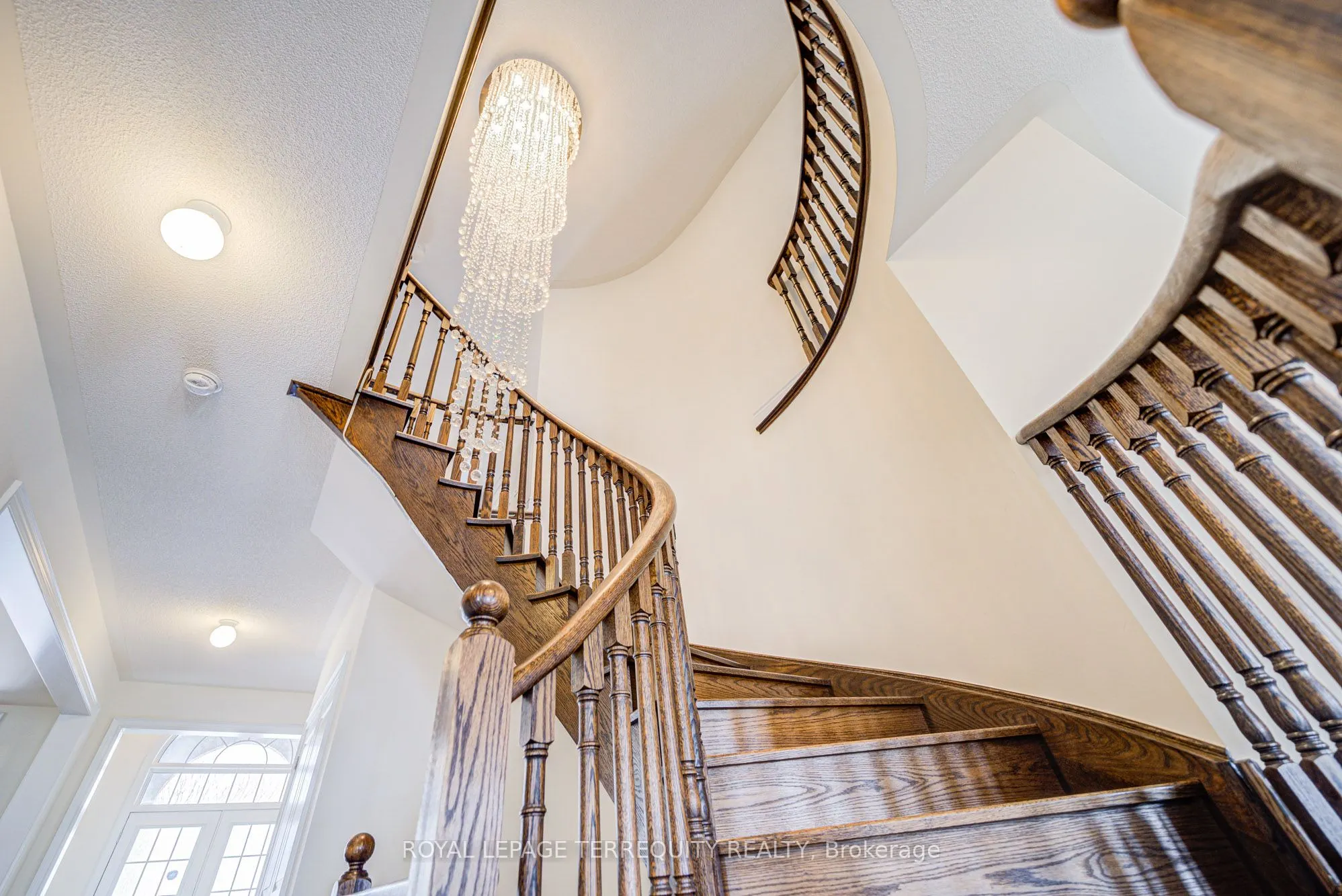 32 Mistyglen Crescent
