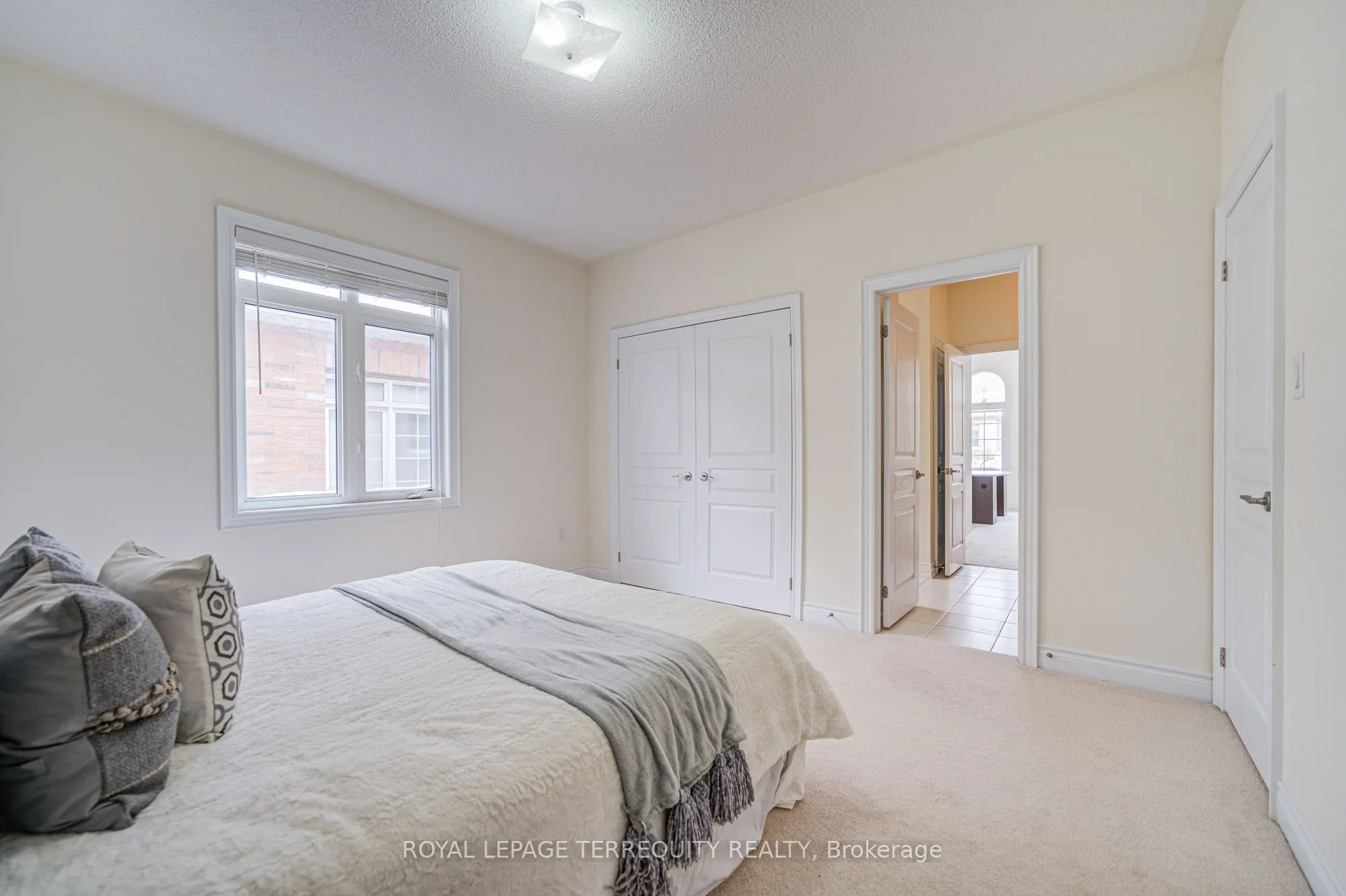 32 Mistyglen Crescent