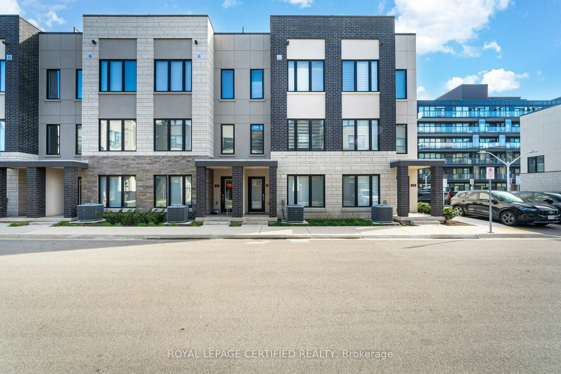 1095 Cooke Boulevard, #31