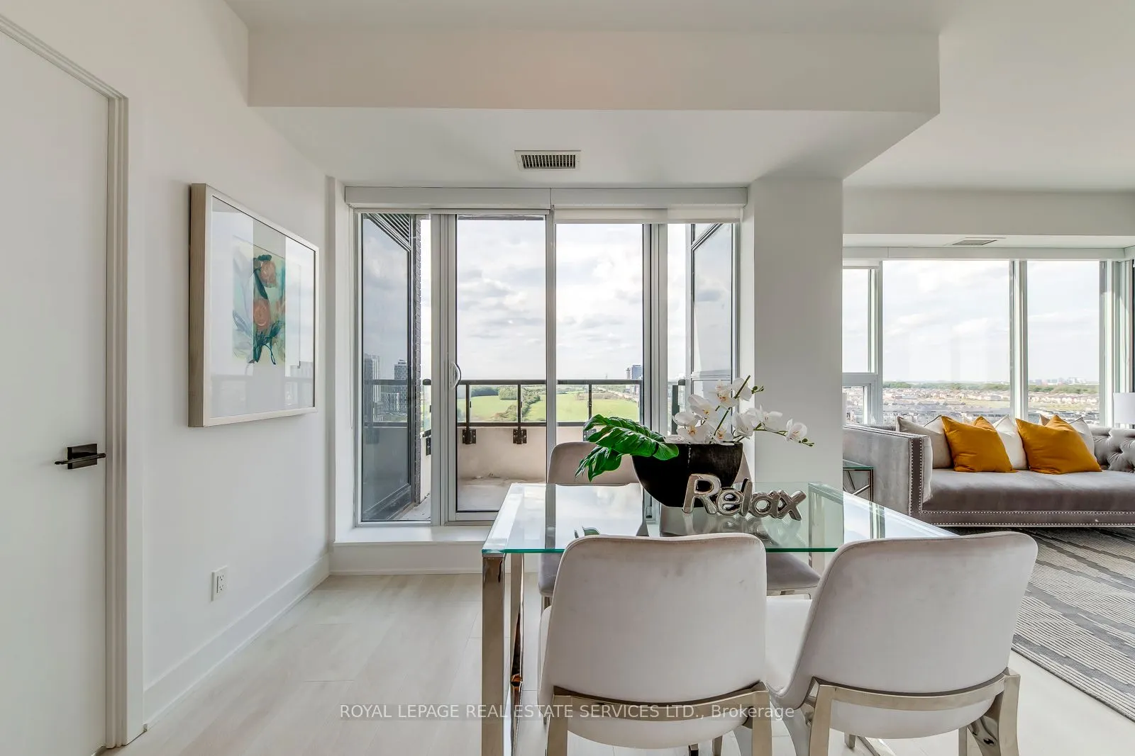 2489 Taunton Drive, #1318