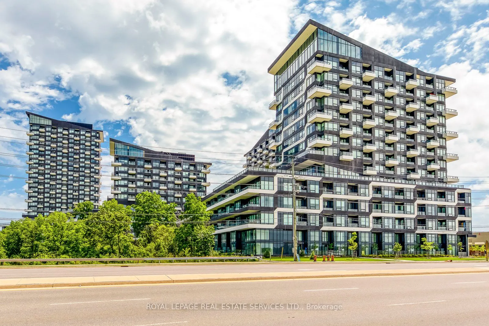 2489 Taunton Drive, #1318