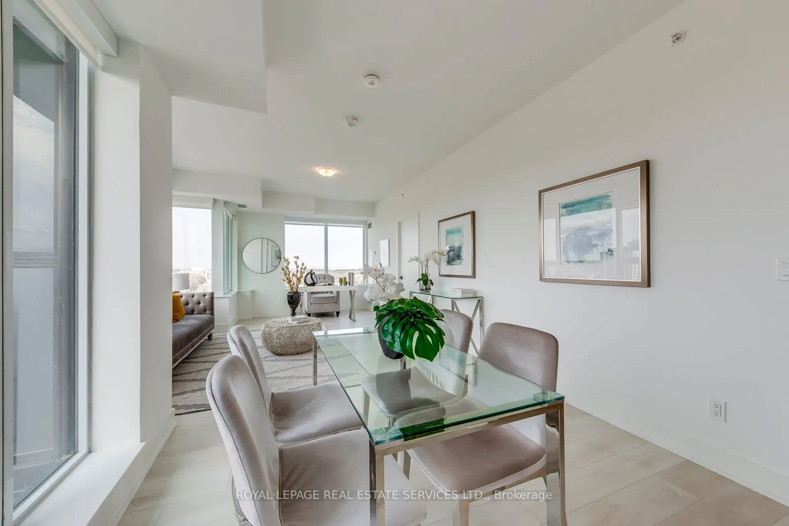 2489 Taunton Drive, #1318