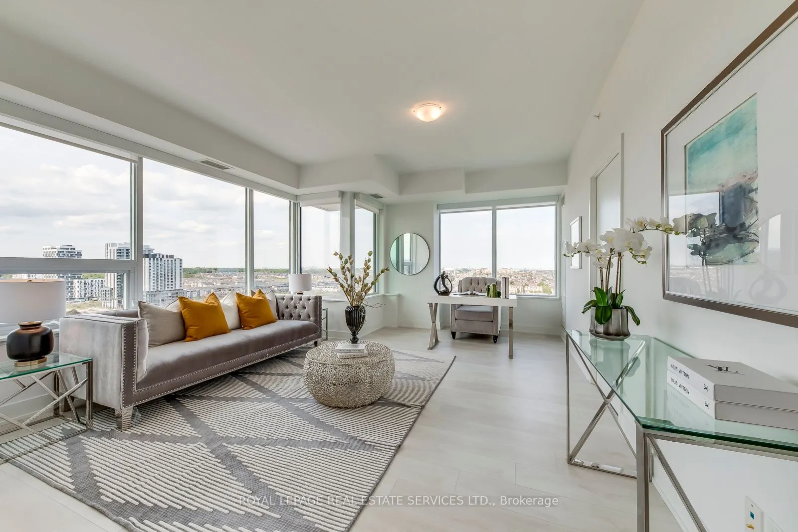 2489 Taunton Drive, #1318