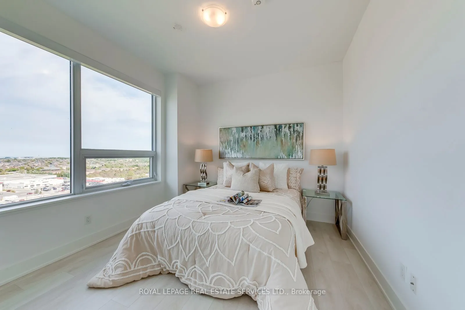 2489 Taunton Drive, #1318