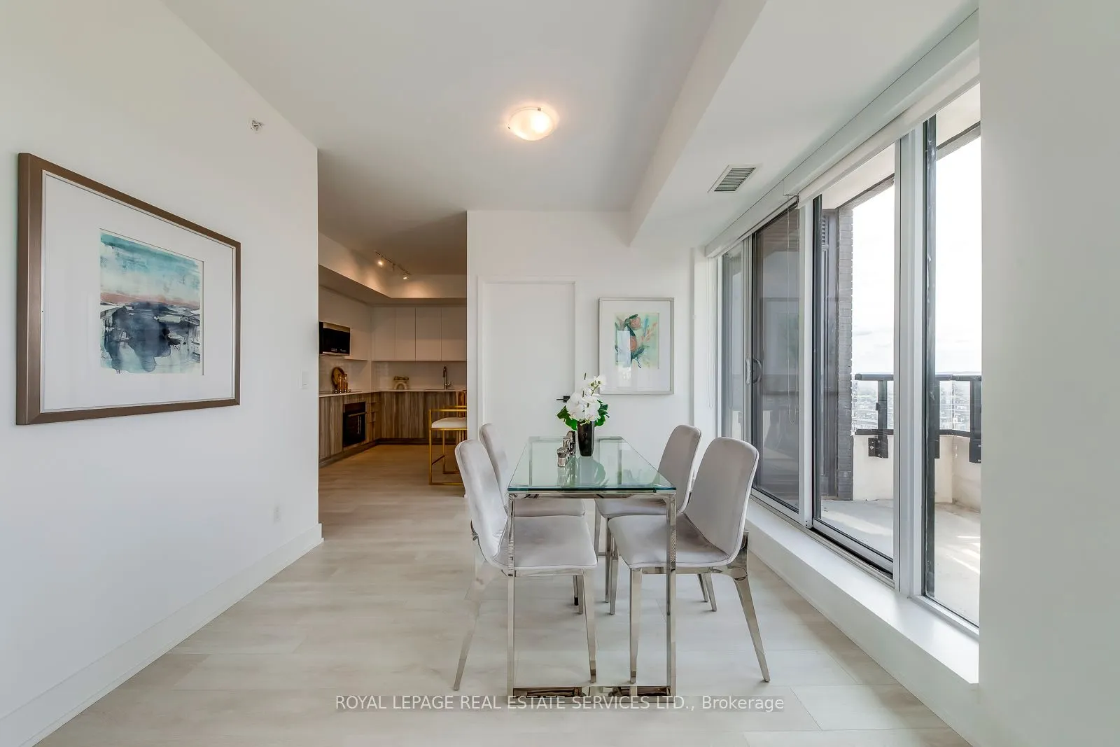 2489 Taunton Drive, #1318