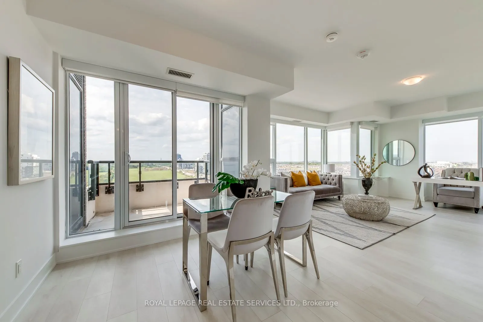 2489 Taunton Drive, #1318