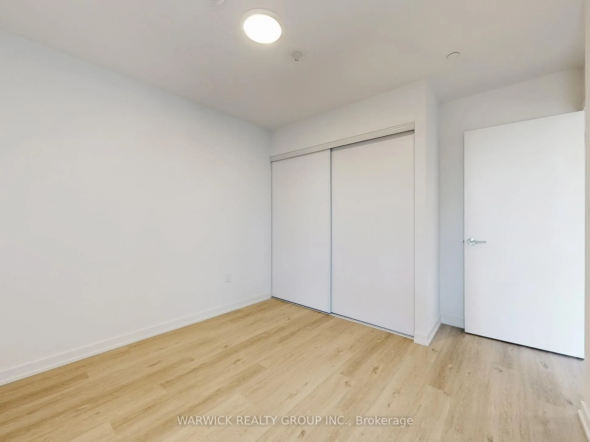4365 Bloor Street, #325