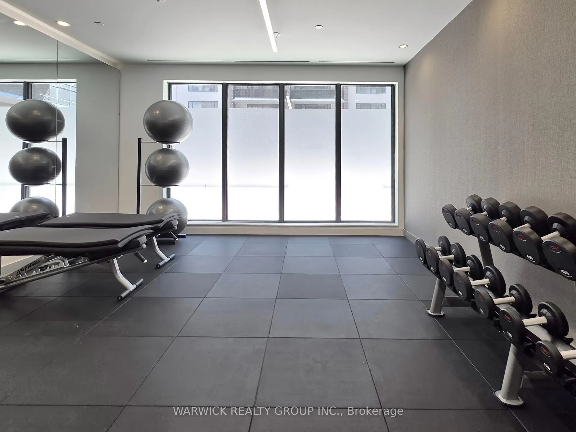 4365 Bloor Street, #325