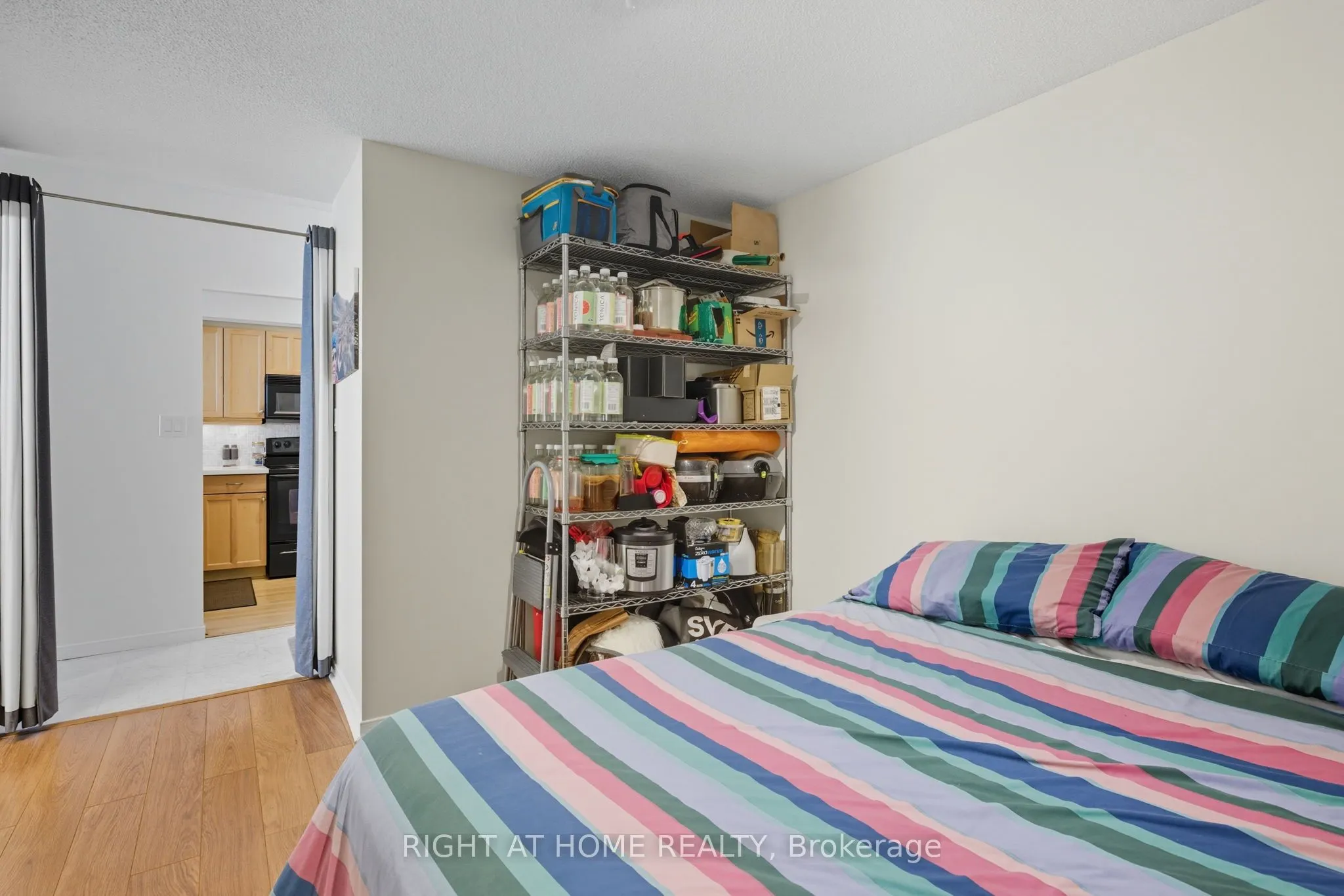 2267 Lake Shore Boulevard W, #1306