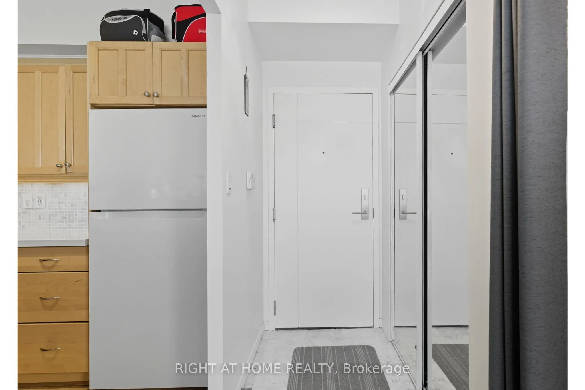 2267 Lake Shore Boulevard W, #1306